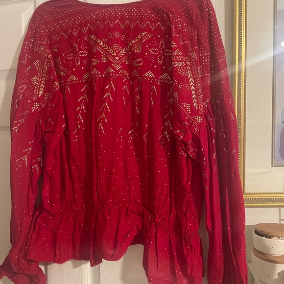 Fun peplum style Free People blouse - Picture 2 of 5